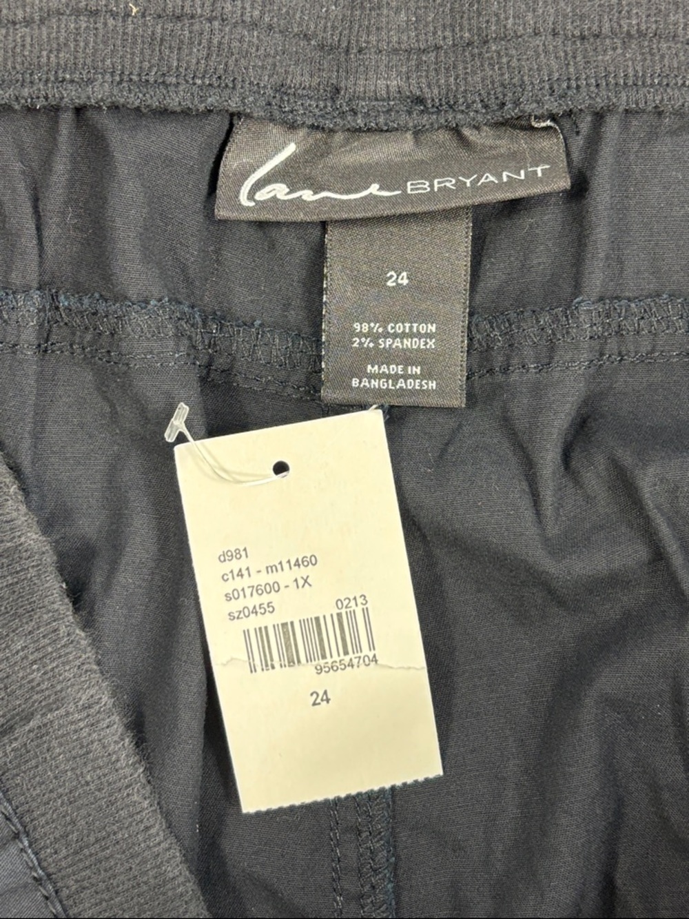 Lane Bryant Black Convertible Pants - 24 NWT - Picture 9 of 9
